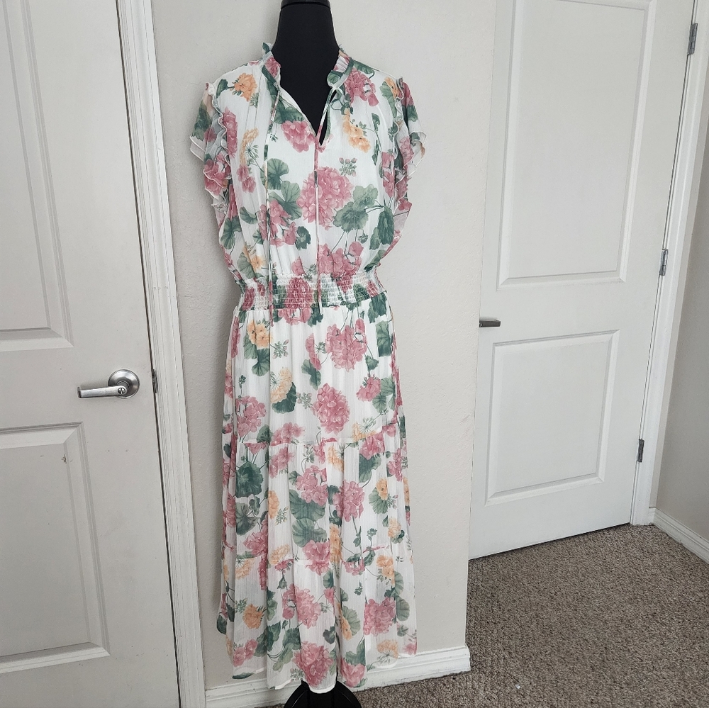 Elegant Floral Midi Dress